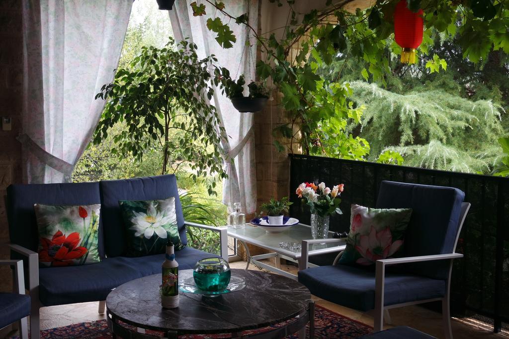 Bed and Breakfast Le Balcon Des Jasses Espere Exterior foto